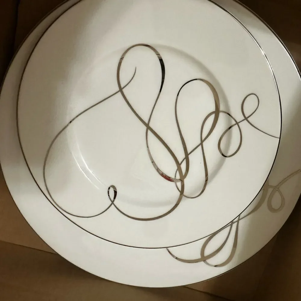 NEW Mikasa Love Story Collection 5 Piece Place Setting